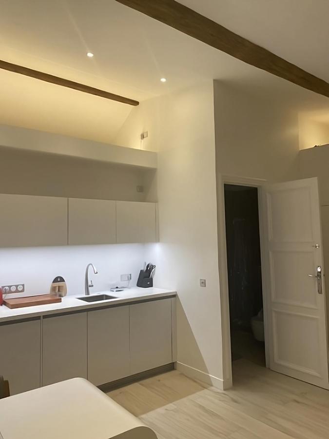 New Apartment Near Champs Elysees パリ エクステリア 写真